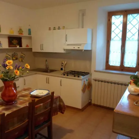 Casa Con Giardino Tatil Evi