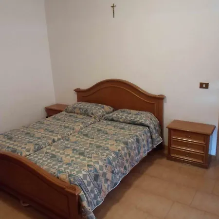 Casa Con Giardino